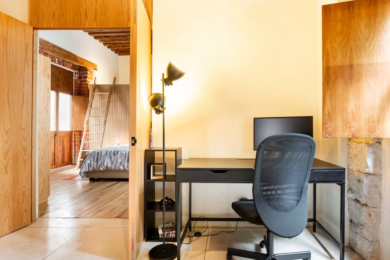 Ideal Home office o turismo. - Image 1