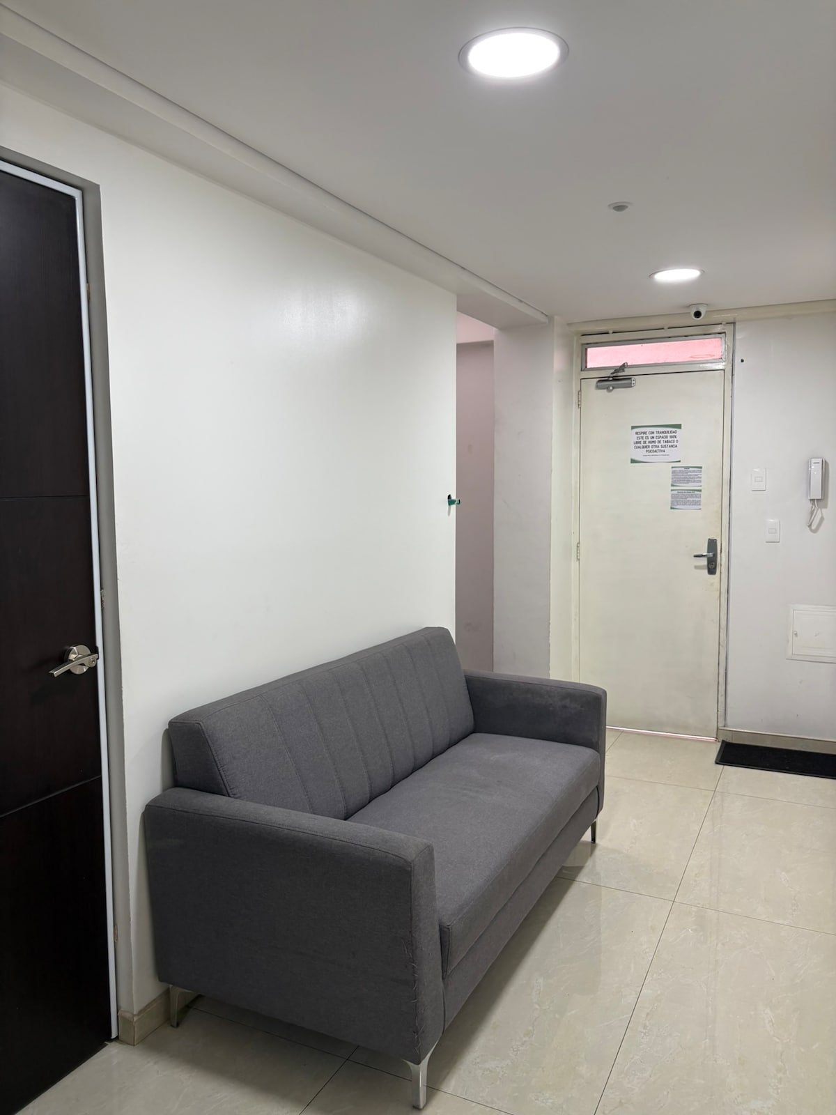 Cozy Home Office Hotel Room - Image 2