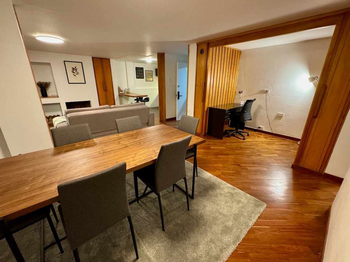 Large apartment for living and working - executives - Image 1