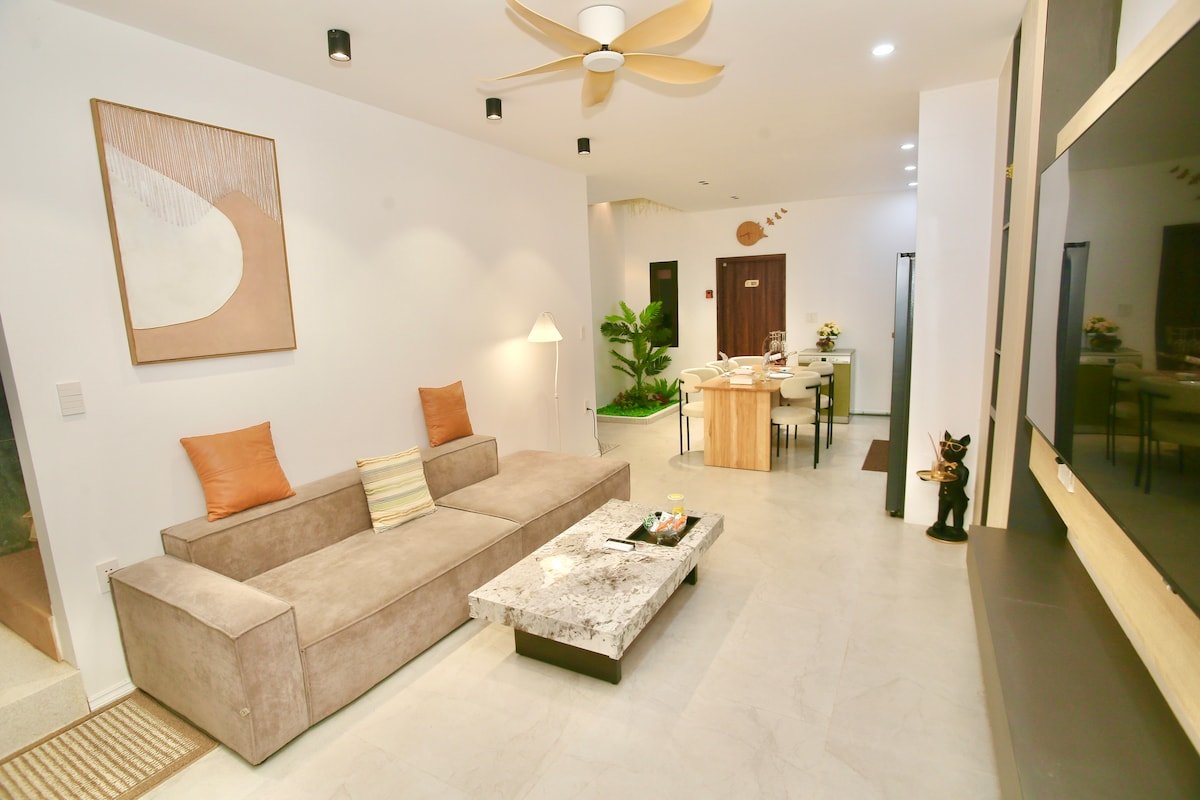 Seaside Skywell Serenity | Green Desk Retreat - Image 2