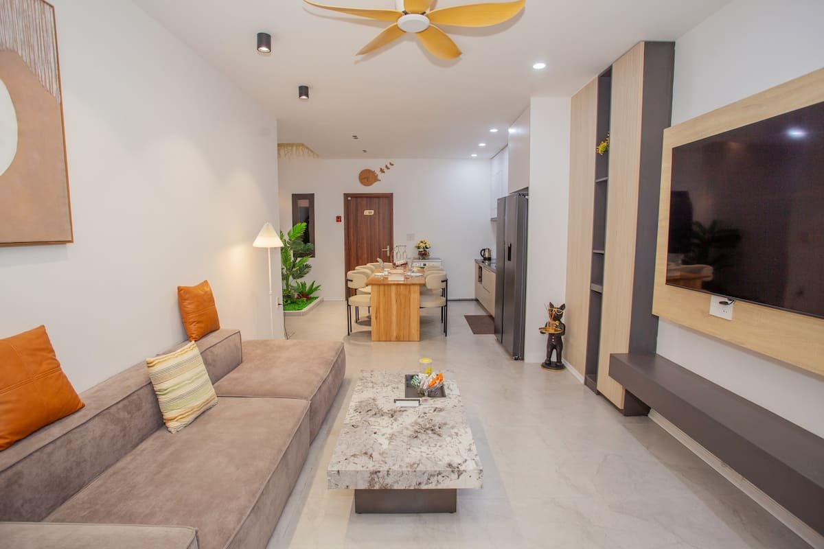 Seaside Skywell Serenity | Green Desk Retreat - Image 16